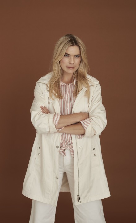 Fransden SS20 - White Raincoat
